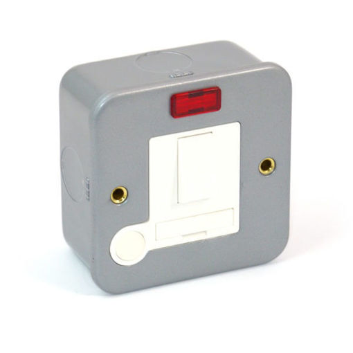 Picture of 13amp Un-Switched Fused Spur c/w Metal Back Box